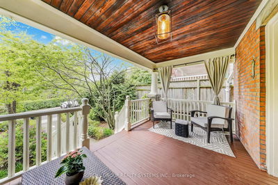 218 Glendonwynne Rd, Toronto - High Park North image-0-2