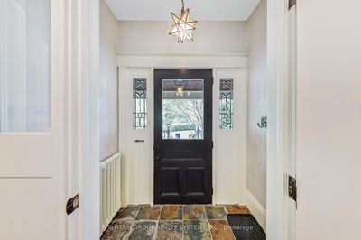 218 Glendonwynne Rd, Toronto - High Park North image-0-3