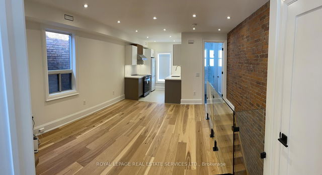 39 Sellers Avenue