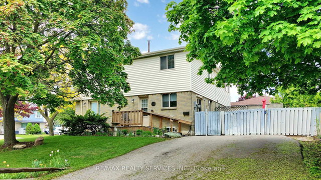 29 Gulliver Crescent
