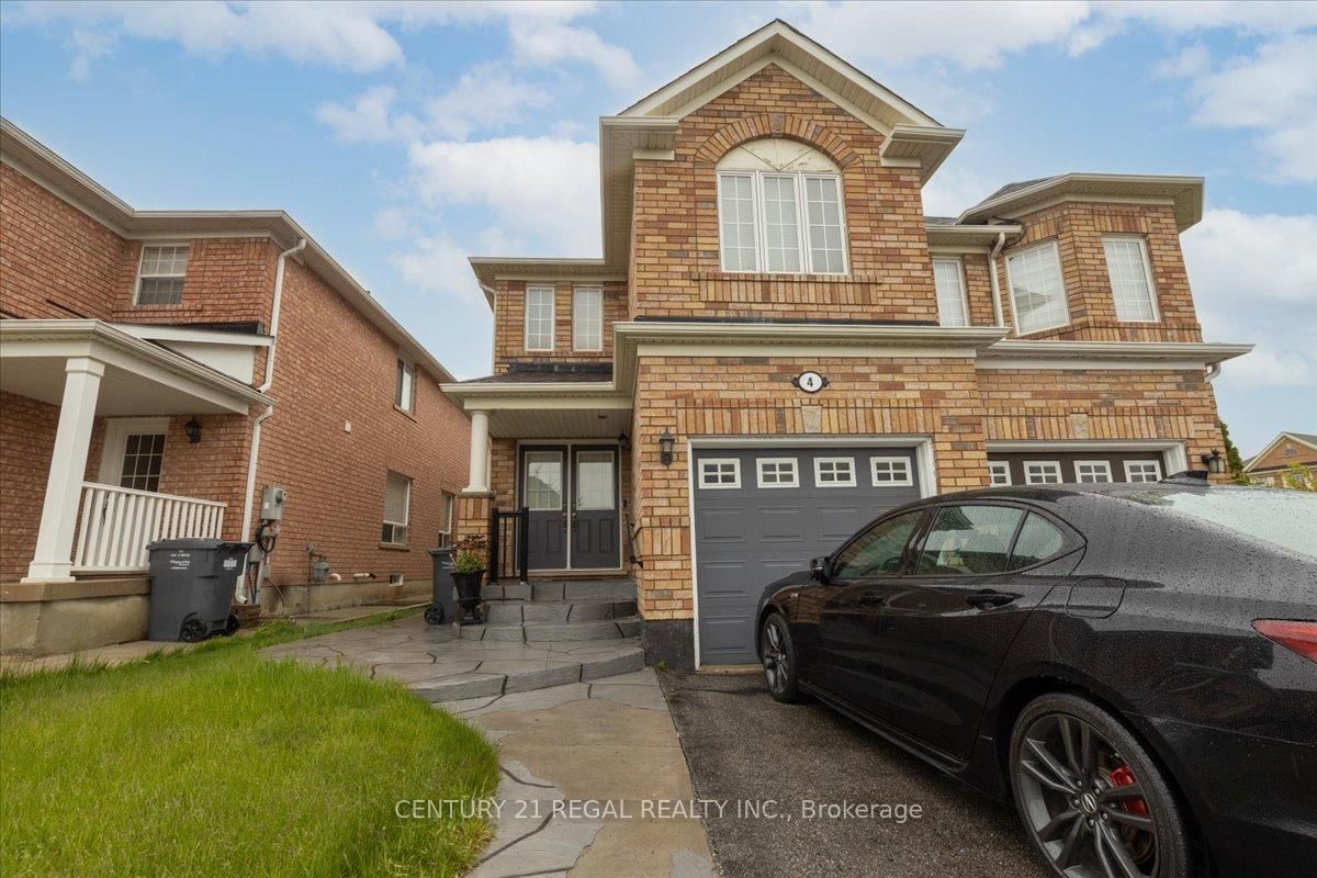 Semi-Detached House for sale at 4 Parisian Road, Brampton, Vales of Castlemore, L6P 2S8 - MLS: W12172454