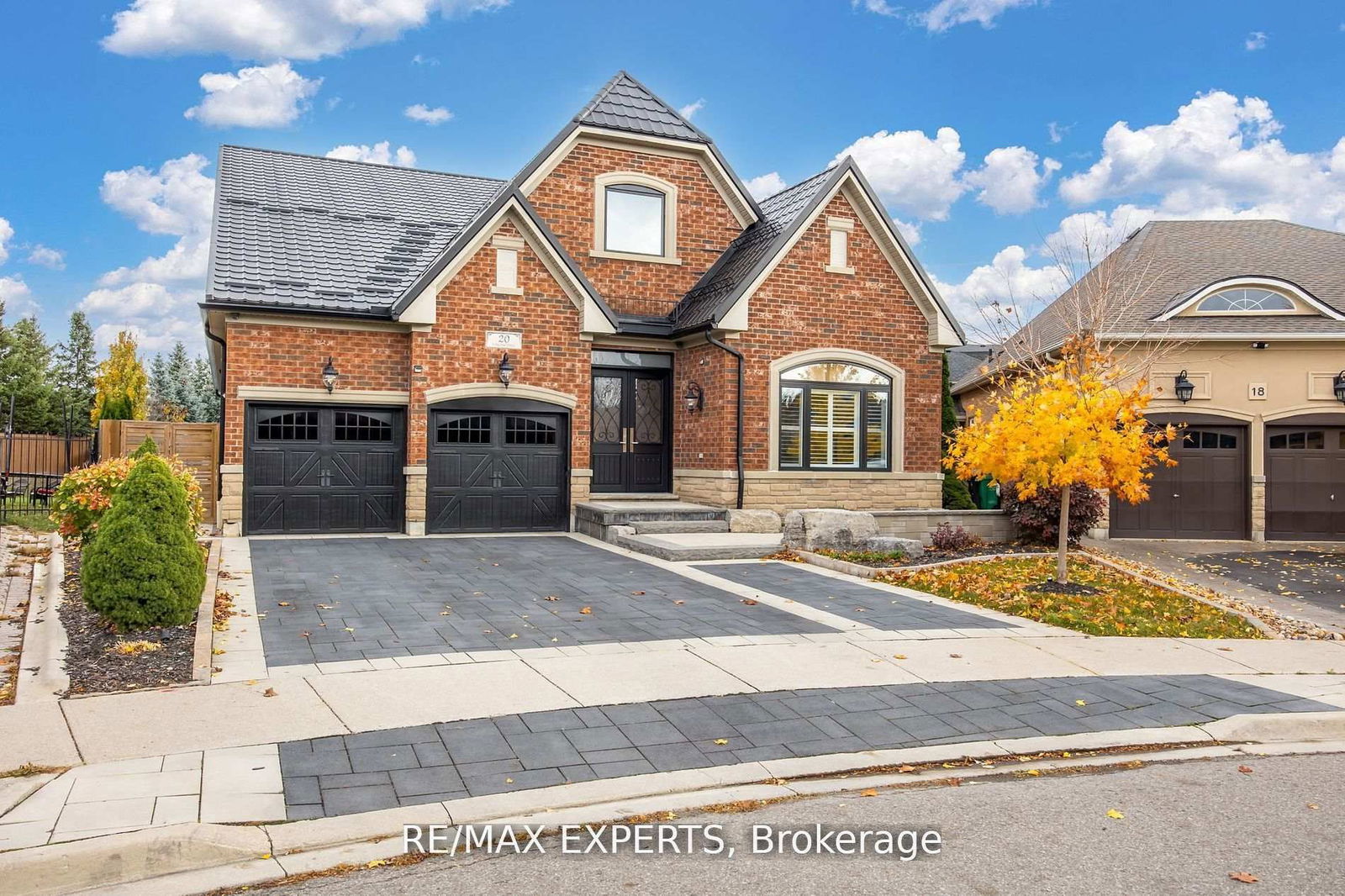 Detached House for sale at 20 Concorde Drive, Brampton, Vales of Castlemore North, L6P 1V6 - MLS: W12172954
