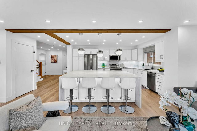 1219 Larny Court