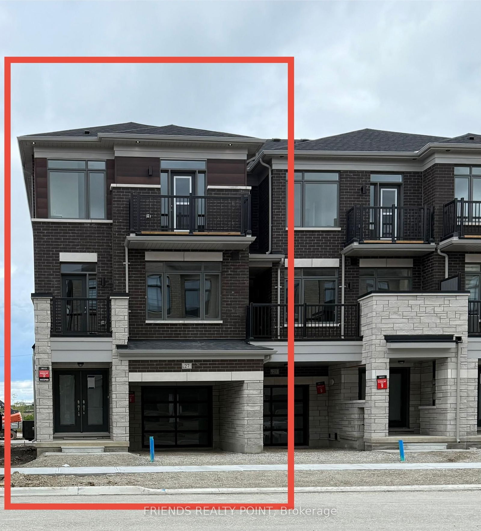 Townhouse for lease at 27 Bonnington Drive, Brampton, Northwest Brampton, L7A 0B8 - MLS: W12173407