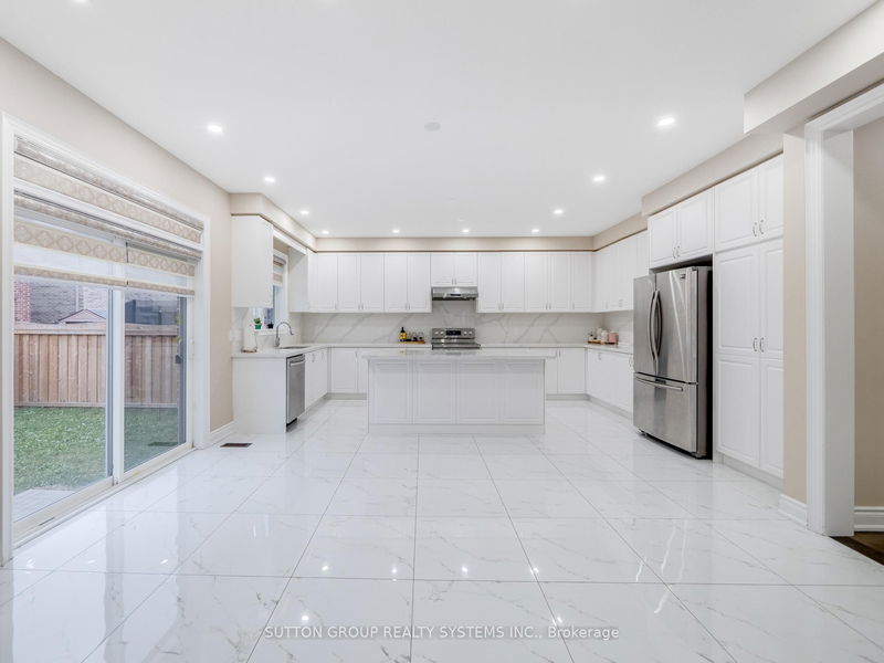 home for sale on 1527 Mendelson Heights