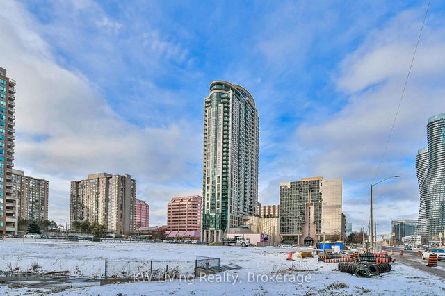 3202 - 208 Enfield Place