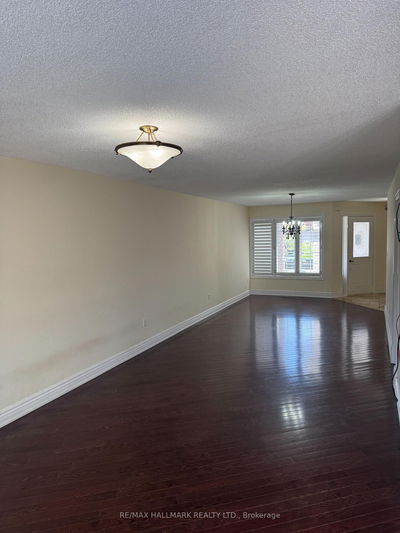 203 Landsbridge St, Caledon - Bolton East image-0-4