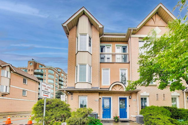10 - 210 Manitoba Street