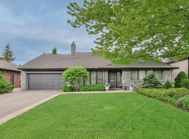 11 Ashwood Crescent