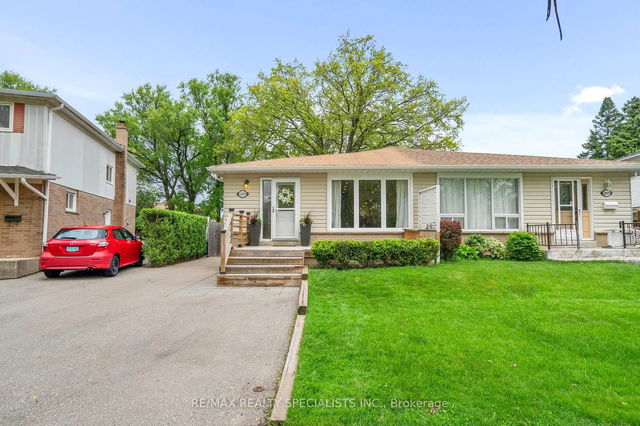 2609 Altadena Court