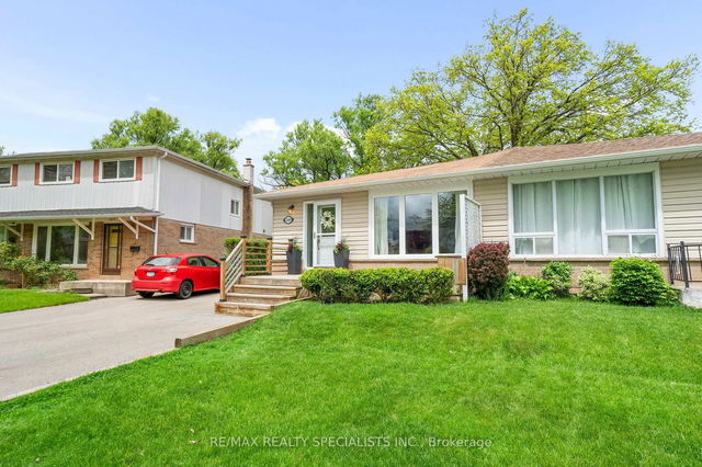 2609 Altadena Court