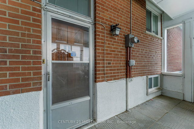 Bsmt - 21 Blacksmith Crescent