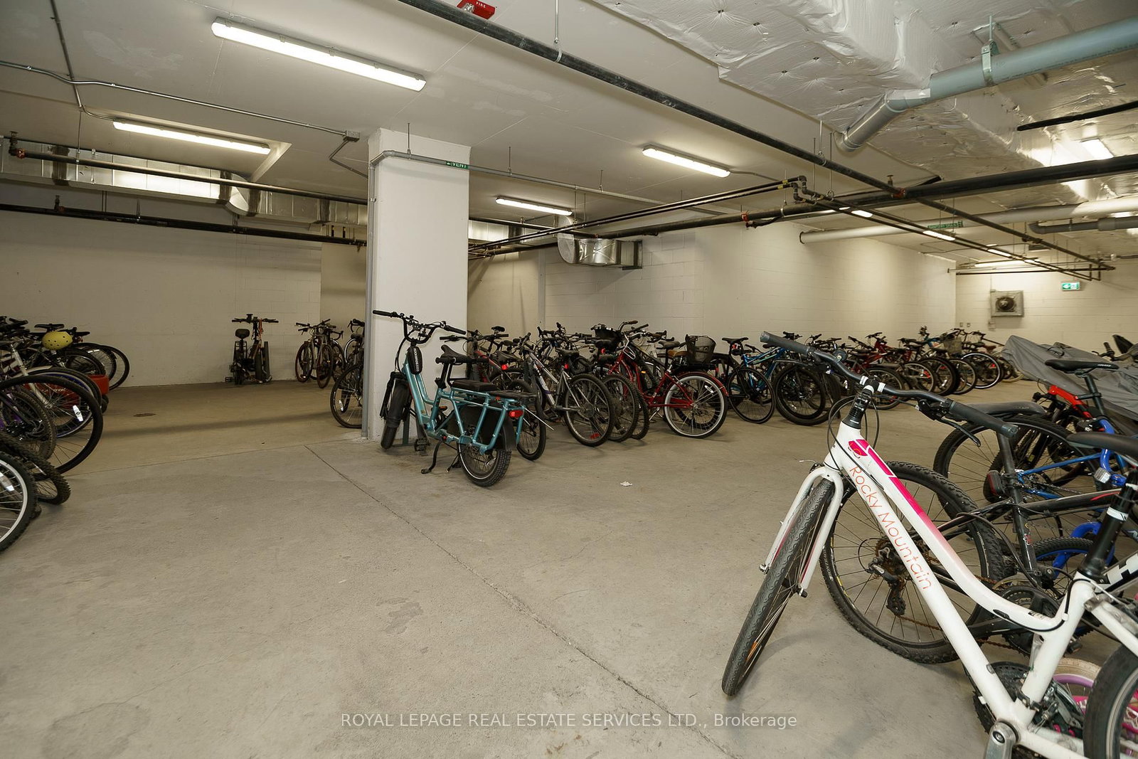 650 Atwater Mississauga,ON L5E 3K2 — Photo 41