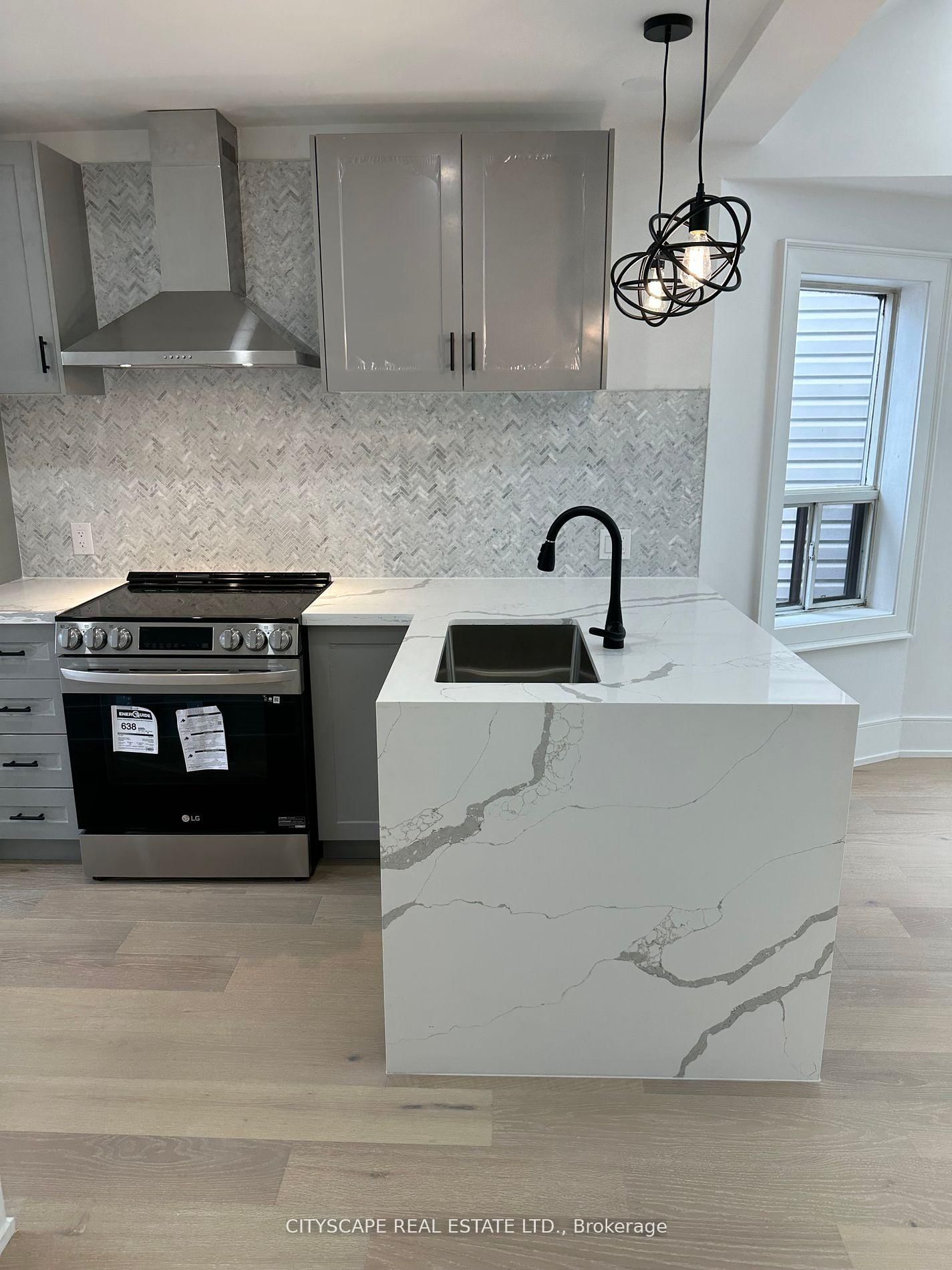 Semi-Detached House for lease at 242 Christie Street, Toronto, Dovercourt-Wallace Emerson-Junction, M6G 3B8 - MLS: W12173940