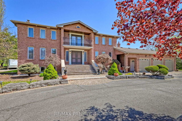 27 Fenton Way