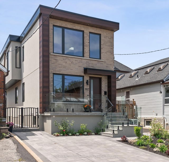 182 Chambers Avenue