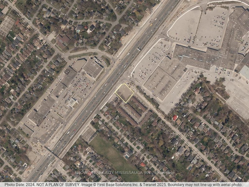 1160 South Service Rd, Mississauga, L5E 1V2 | Image 3