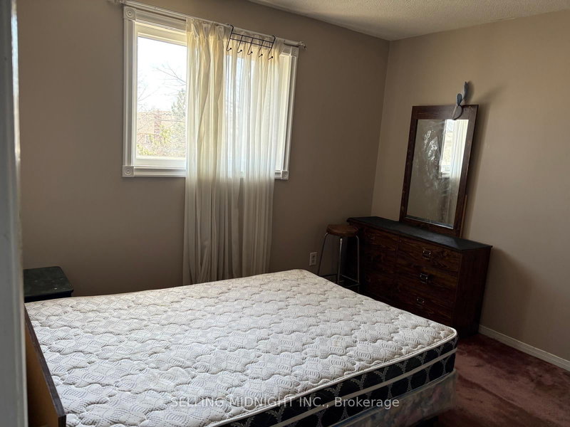 Room - 441 Rutherford Rd N, Brampton, L6V 3R7 | Image 3
