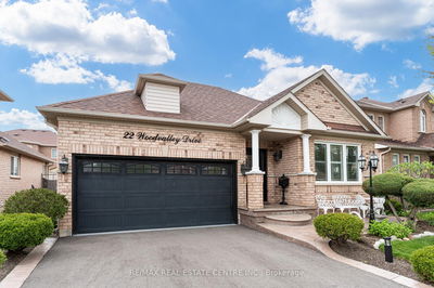 22 WOODVALLEY Dr, Brampton - Fletcher's Meadow image-0-2