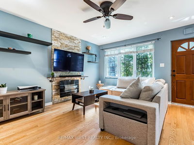 76 Laburnham Ave, Toronto - Long Branch image-0-2