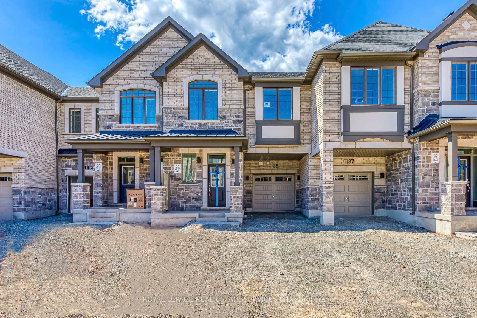 Townhouse for lease at 1185 Wheat Boom Drive, Oakville, Joshua Meadows, L6H 7H5 - MLS: W12174944