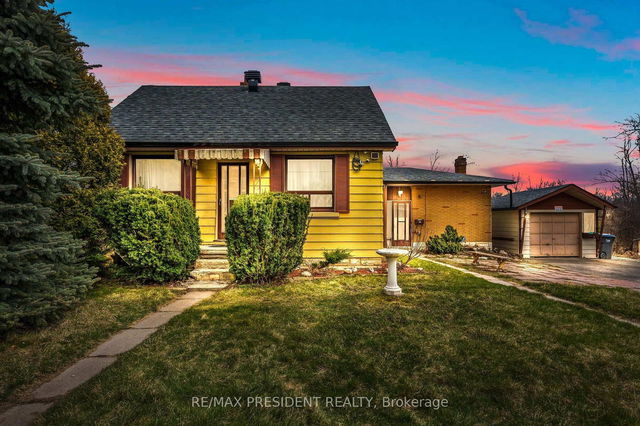 61 Royce Avenue
