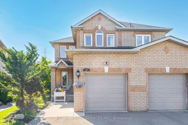 632 Leatherleaf Drive