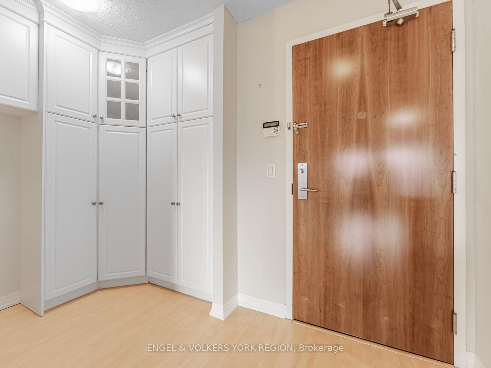 Condo for sale at 1207-1403 Royal York Road, Toronto, Humber Heights, M9P 0A1 - MLS: W12175473