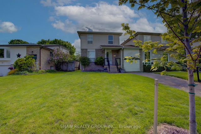 11 Greenore Crescent