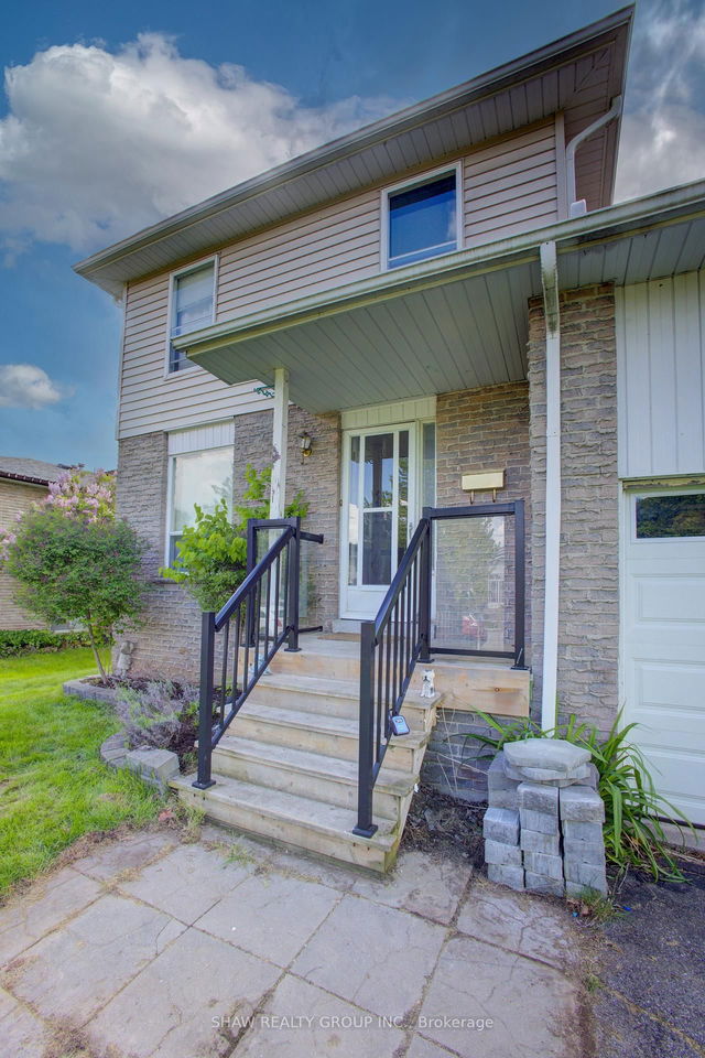 11 Greenore Crescent