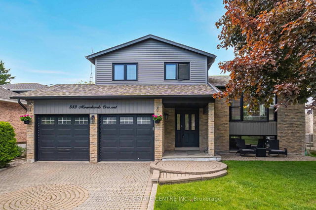 583 Moorelands Crescent