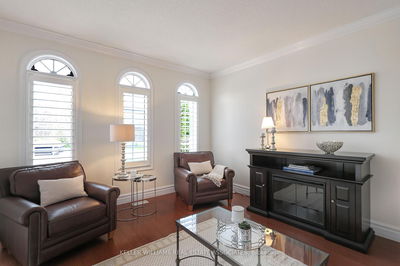 15 Johnson Cres, Halton Hills - Georgetown image-0-4
