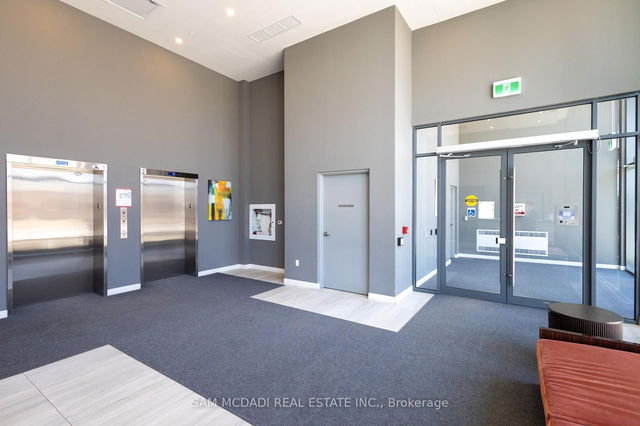 521 - 859 The Queensway N/A
