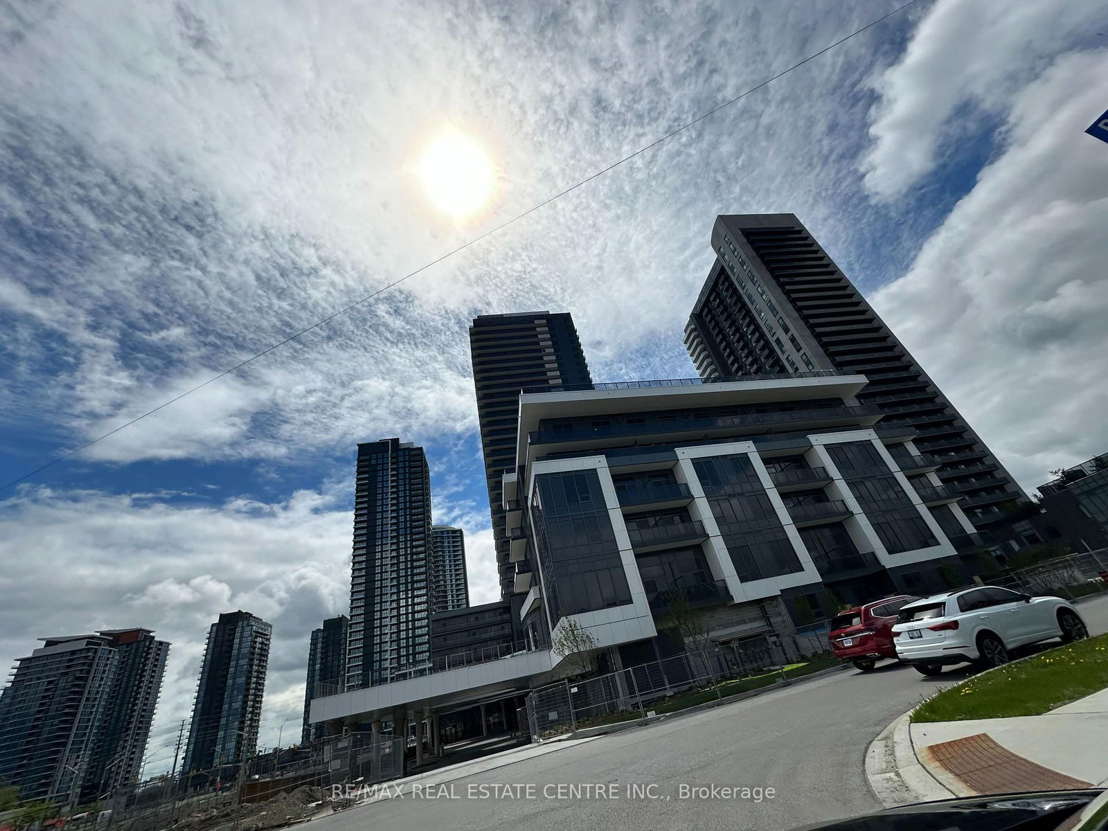 Condo for lease at 508-5081 Hurontario Drive, Mississauga, Hurontario, L4Z 3X7 - MLS: W12176617