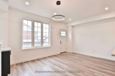 554 Sentinel Rd, Toronto - York University Heights image-0-1