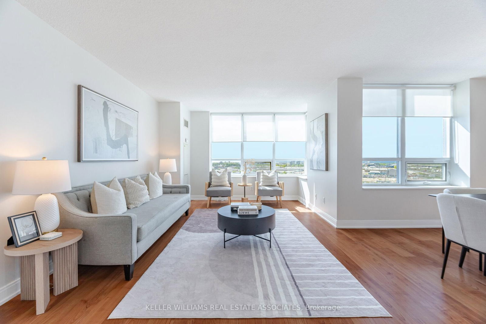 Condo sold at 2035-35 Viking Lane, Toronto, Islington-City Centre West, M9B 0A2 - MLS: W12177363