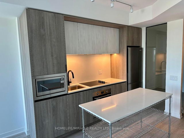 401 - 2495 Eglinton Avenue