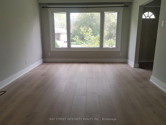 3527 Rexway Drive
