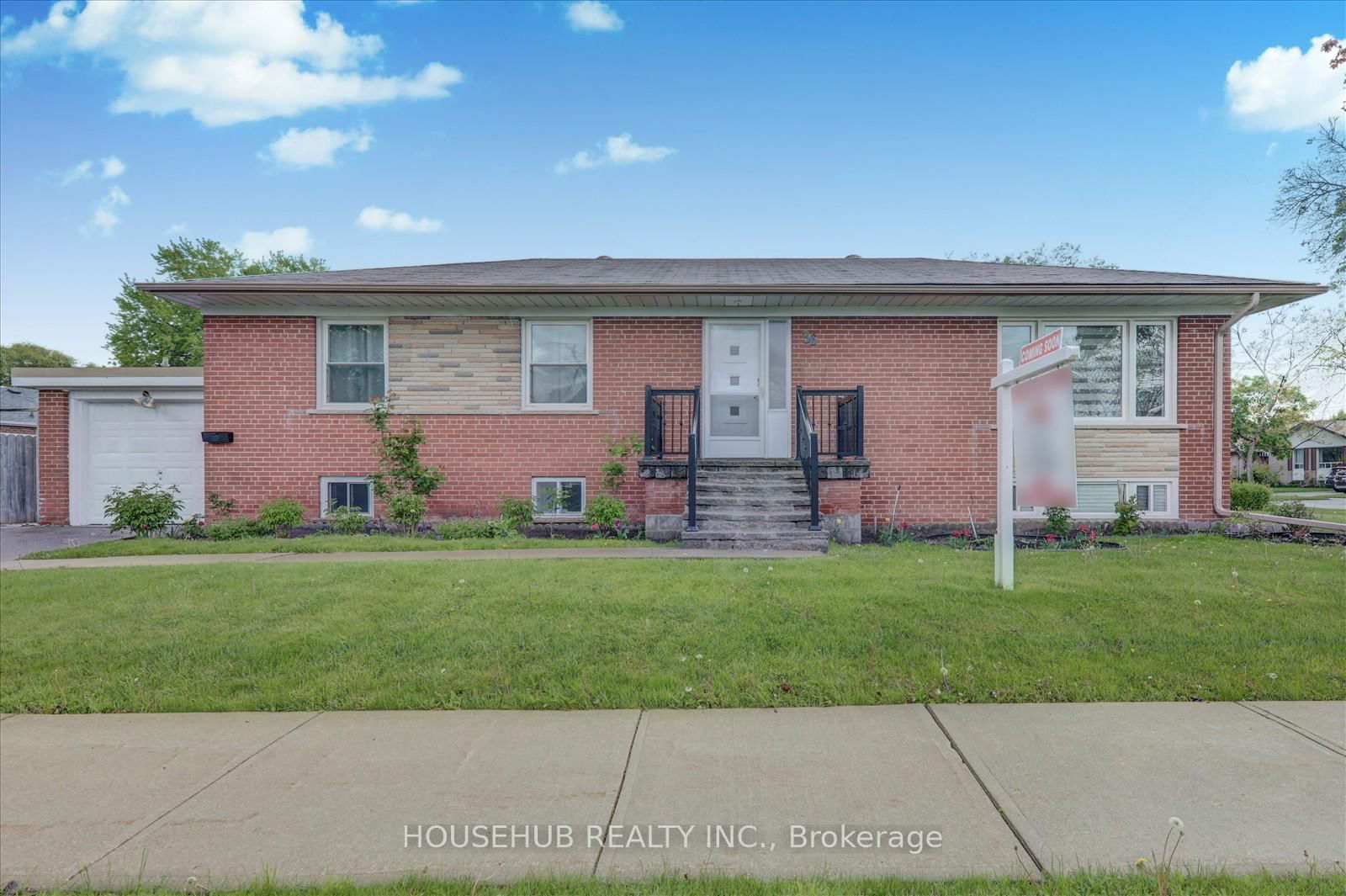 Detached House for sale at 36 Waterbeach Crescent, Toronto, West Humber-Clairville, M9W 3L9 - MLS: W12177711