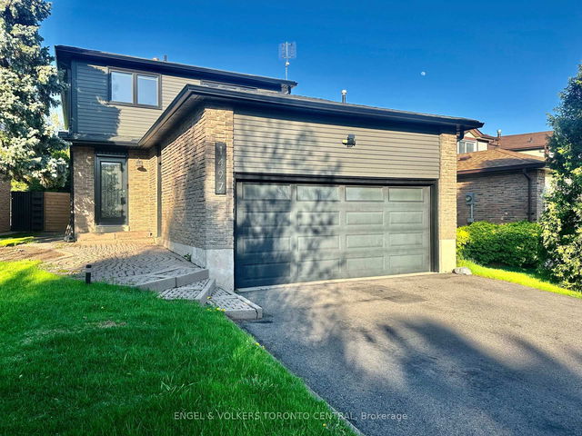 1497 Lancaster Drive