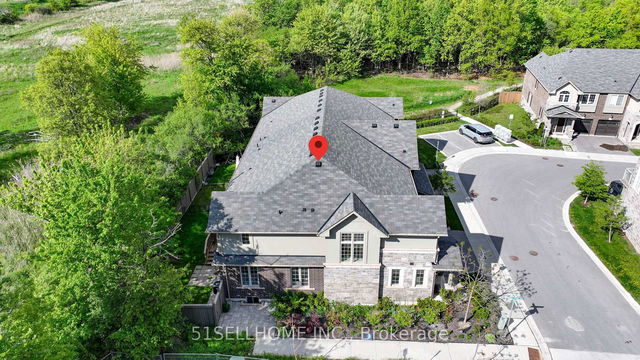 3355 Mockingbird Common