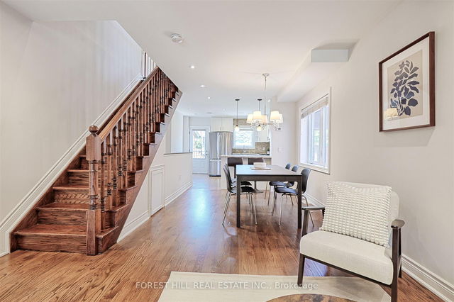 16 Chambers Avenue