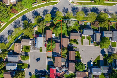 10 Hannibal Sq, Brampton - Central Park image-0-2