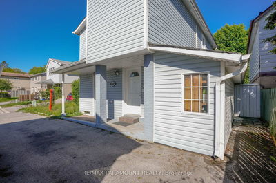 10 Hannibal Sq, Brampton - Central Park image-0-3