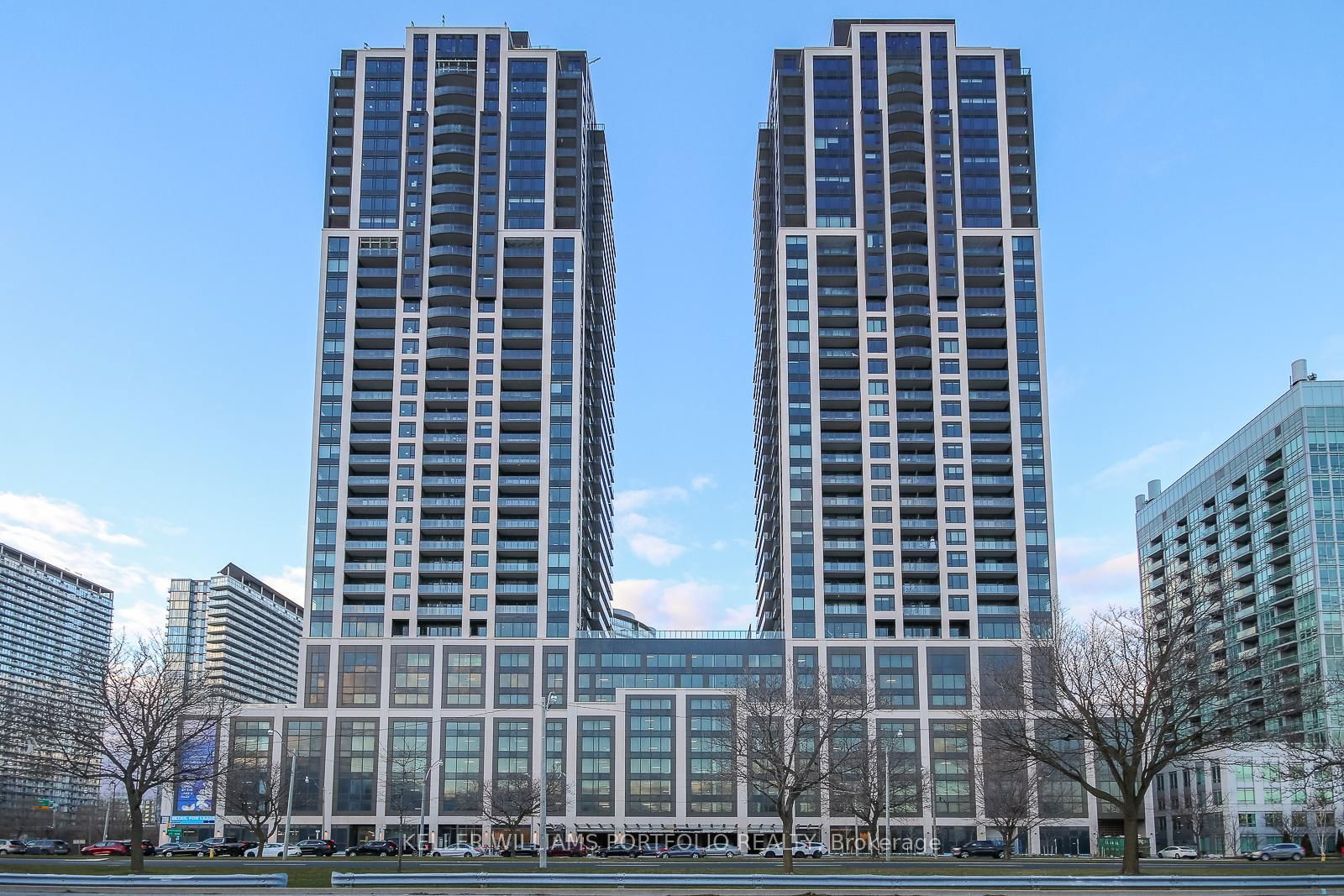 Condo for lease at 4210-1926 Lake Shore Boulevard, Toronto, High Park-Swansea, M6S 1A2 - MLS: W12178031