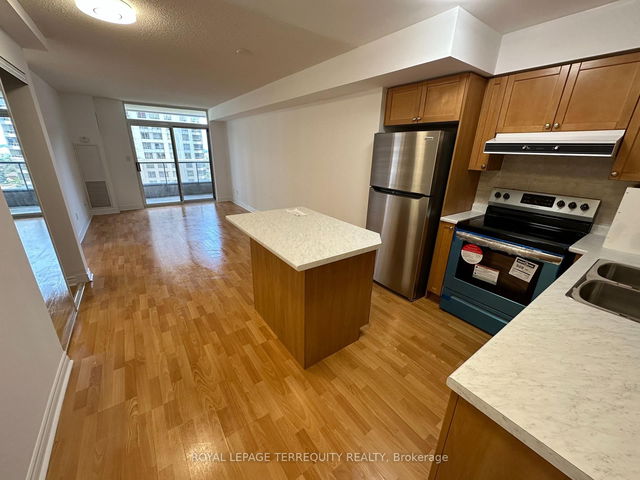 831 - 3888 Duke Of York Boulevard