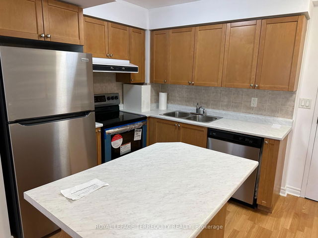 831 - 3888 Duke Of York Boulevard