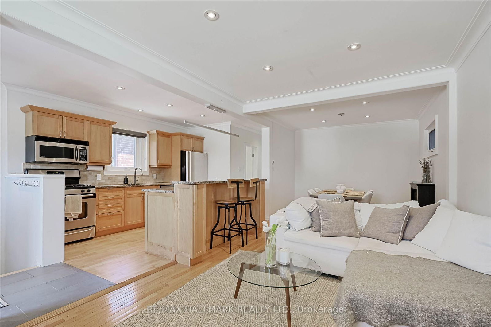 Detached House for sale at 479 Ridelle Avenue, Toronto, Briar Hill-Belgravia, M6B 1K6 - MLS: W12178300