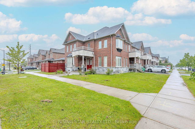 105 Naperton Drive