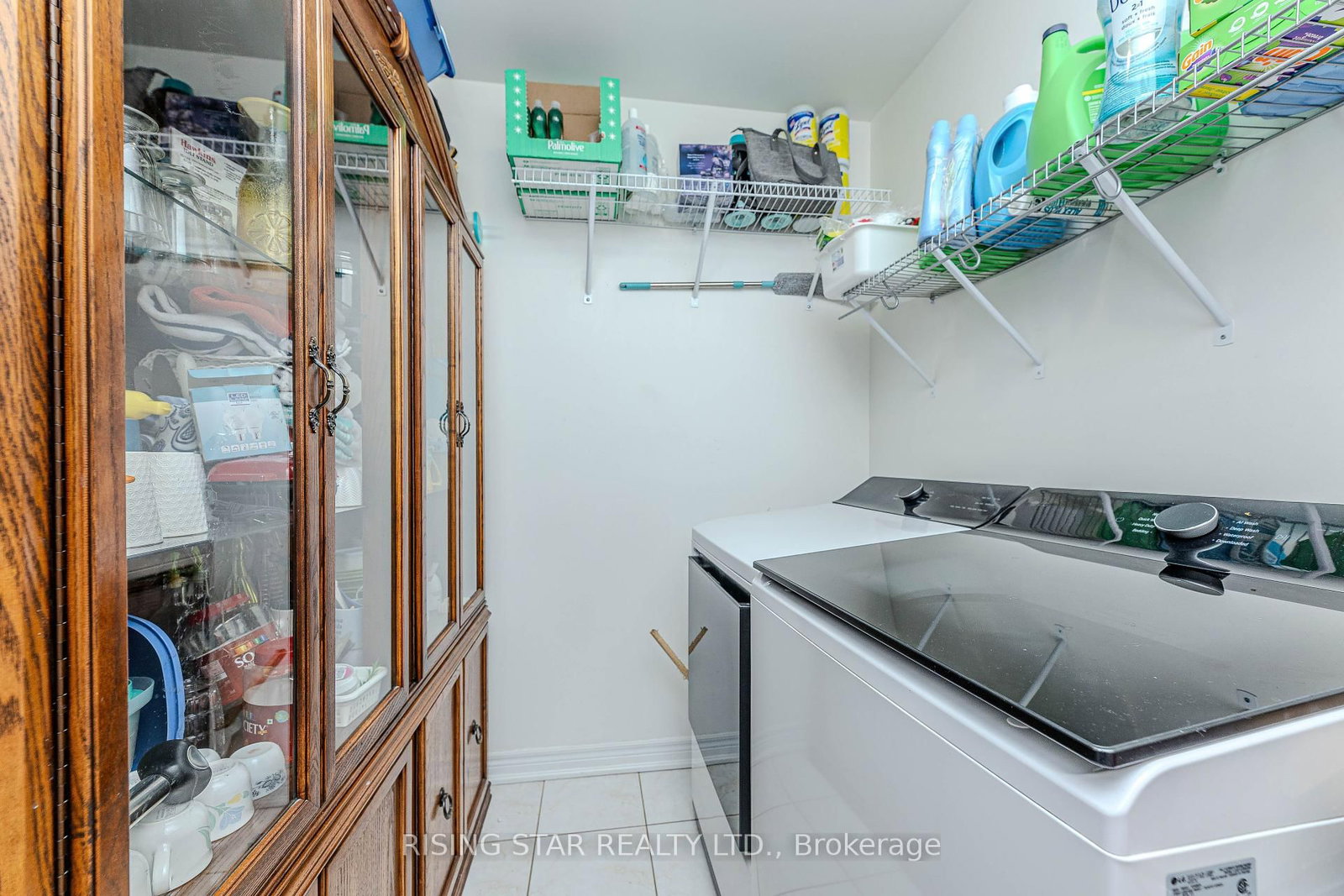 Listing Image 16